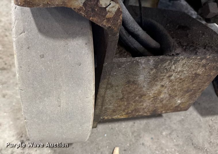 image for item DT0564 1997 Skyjack SJ3015 scissor lift