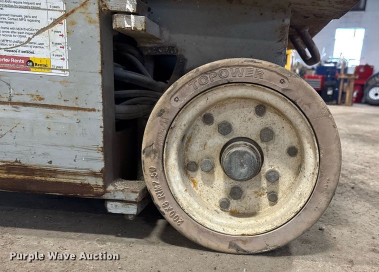 image for item DT0564 1997 Skyjack SJ3015 scissor lift