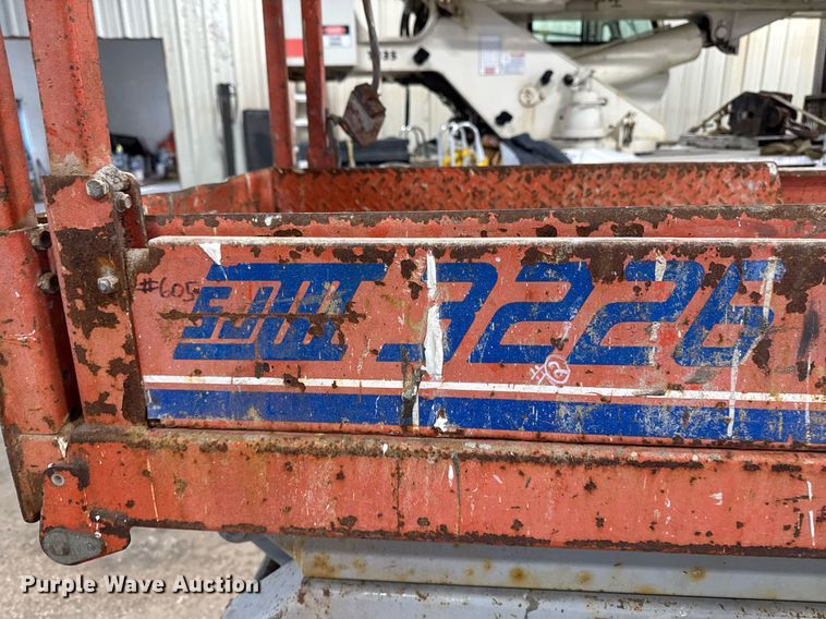 image for item DT0565 2001 Skyjack SJ III 3226 scissor lift