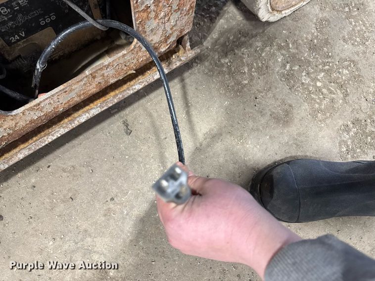 image for item DT0565 2001 Skyjack SJ III 3226 scissor lift