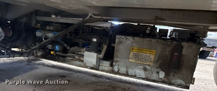 image for item DT0565 2001 Skyjack SJ III 3226 scissor lift