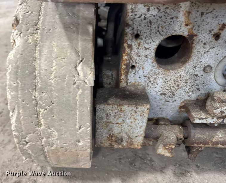 image for item DT0565 2001 Skyjack SJ III 3226 scissor lift