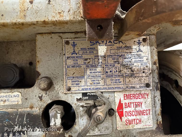 image for item DT0565 2001 Skyjack SJ III 3226 scissor lift