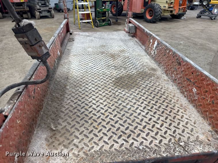 image for item DT0566 1993 Skyjack SJ3015 scissor lift