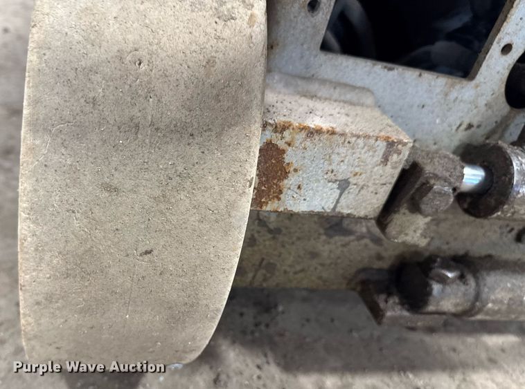 image for item DT0566 1993 Skyjack SJ3015 scissor lift