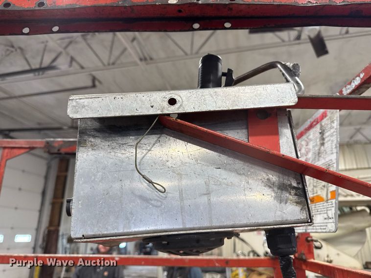 image for item DT0567 2006 Skyjack SJ3226 scissor lift