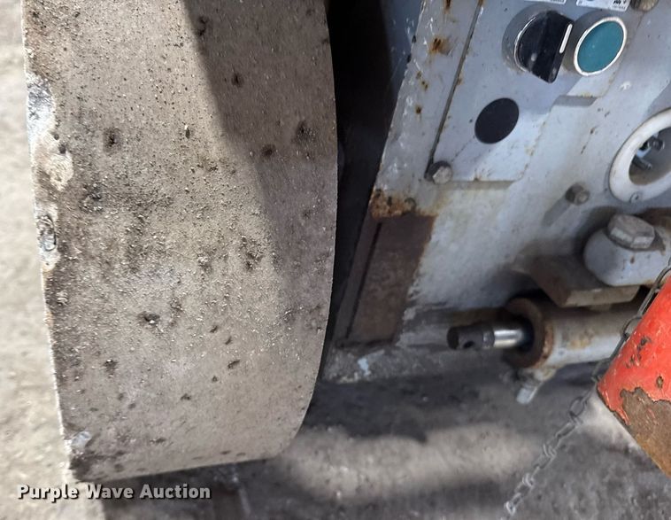 image for item DT0567 2006 Skyjack SJ3226 scissor lift