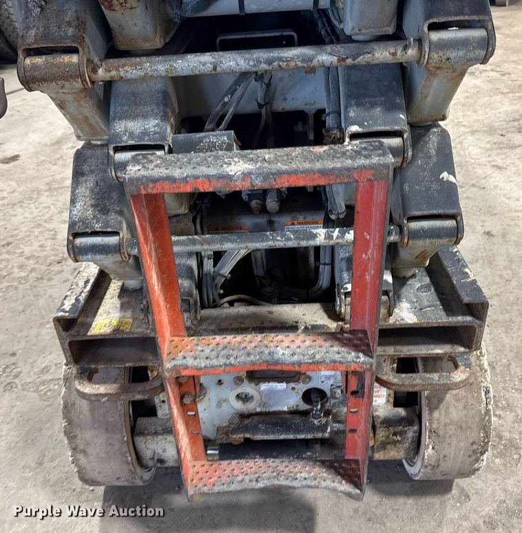 image for item DT0568 2001 Skyjack SJ III 3226 scissor lift