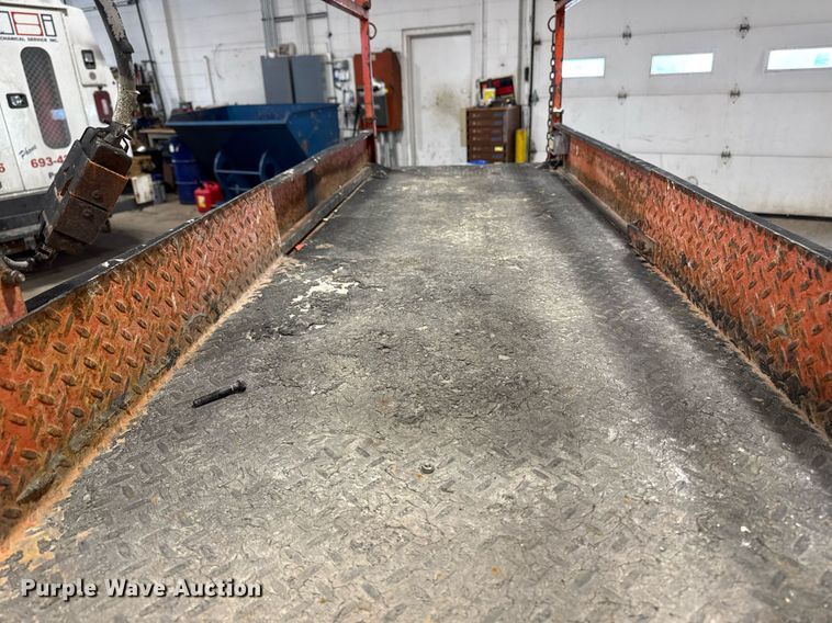 image for item DT0568 2001 Skyjack SJ III 3226 scissor lift