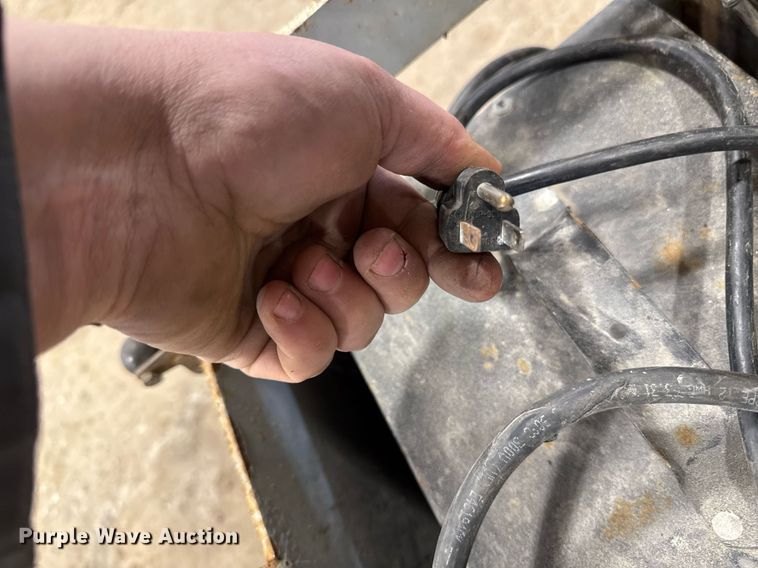 image for item DT0568 2001 Skyjack SJ III 3226 scissor lift