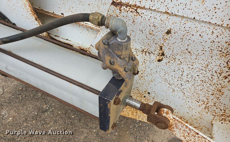 image for item DT5495 2002 Wes-Tex bottom dump trailer