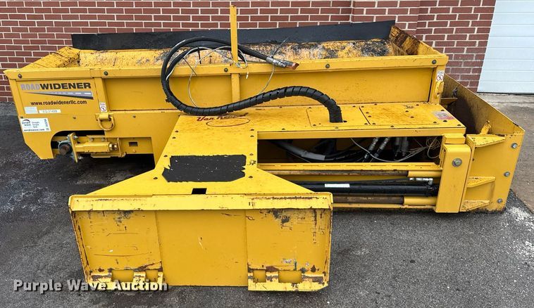 image for item DU3294 Road Widener FH-R skid steer road widener