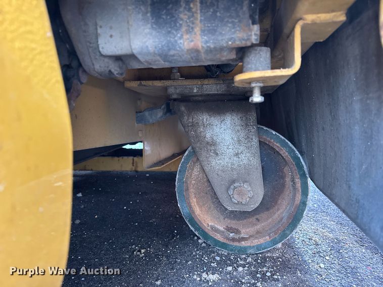 image for item DU3294 Road Widener FH-R skid steer road widener