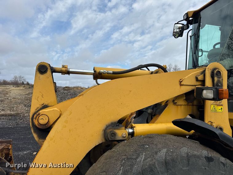 image for item DU3297 2005 Caterpillar 928GZ wheel loader