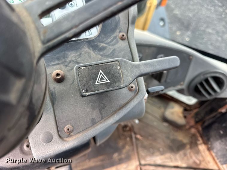 image for item DU3297 2005 Caterpillar 928GZ wheel loader