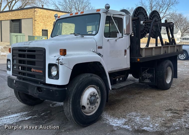 image for item DV0577 1987 International  1954 reel truck