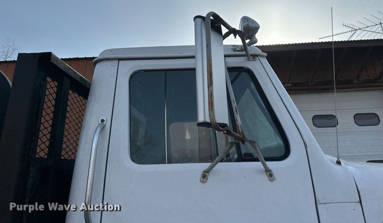 image for item DV0577 1987 International  1954 reel truck