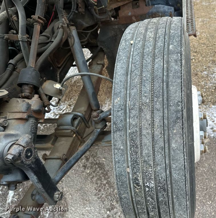 image for item DV0577 1987 International  1954 reel truck