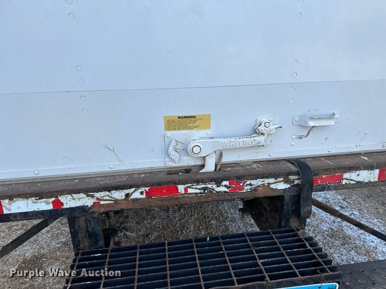 image for item DV0578 2000 International  4700 refrigerated delivery truck