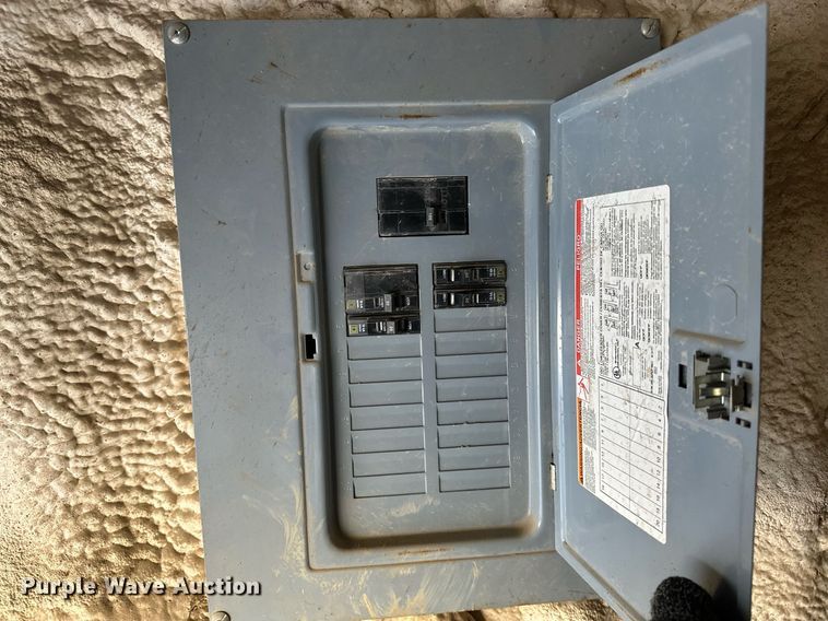 image for item DV0578 2000 International  4700 refrigerated delivery truck