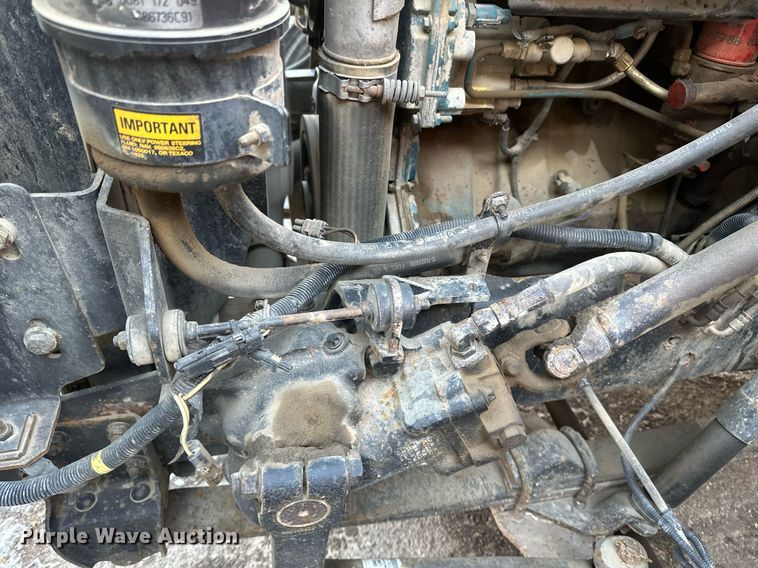 image for item DV0578 2000 International  4700 refrigerated delivery truck