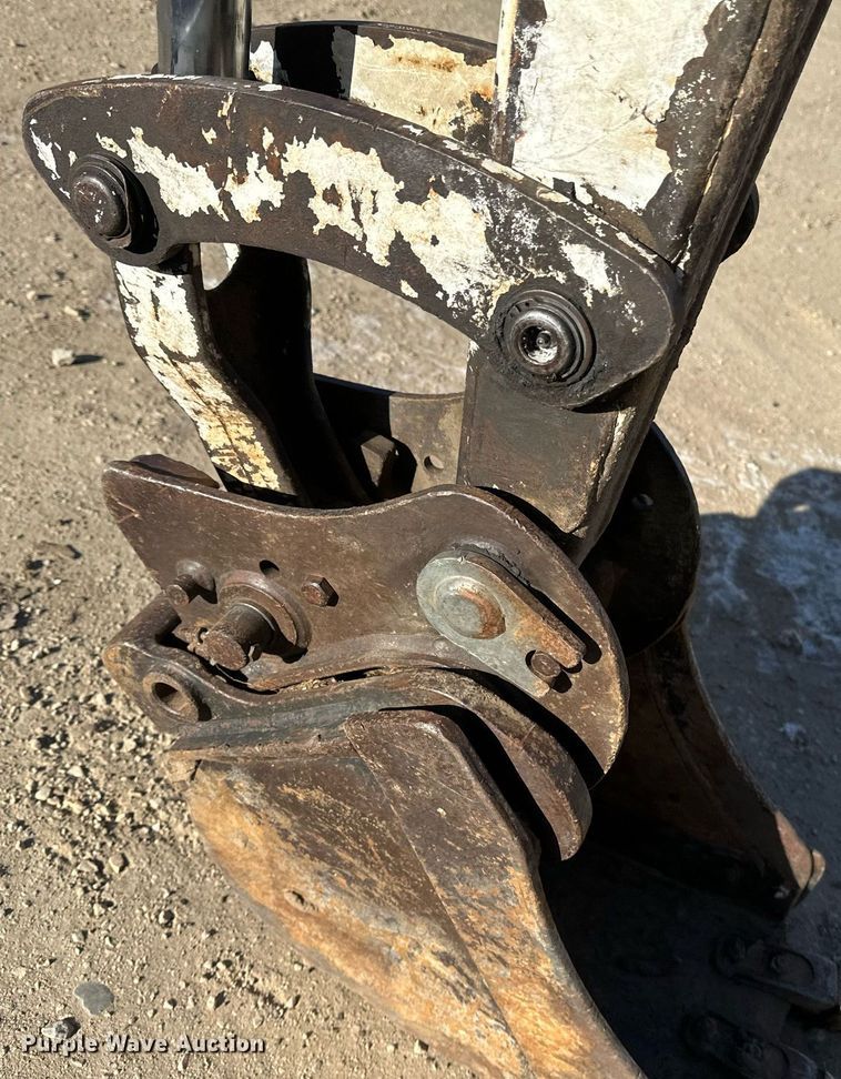 image for item DV0579 2004 Bobcat 334 G mini excavator