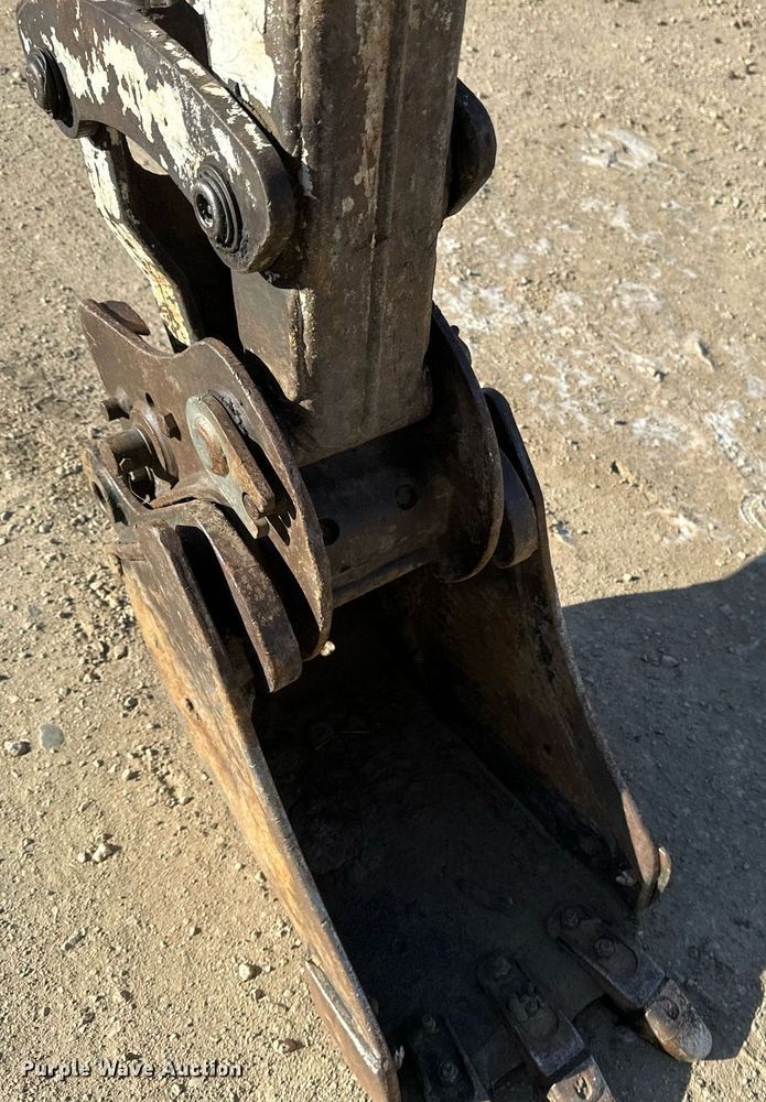 image for item DV0579 2004 Bobcat 334 G mini excavator