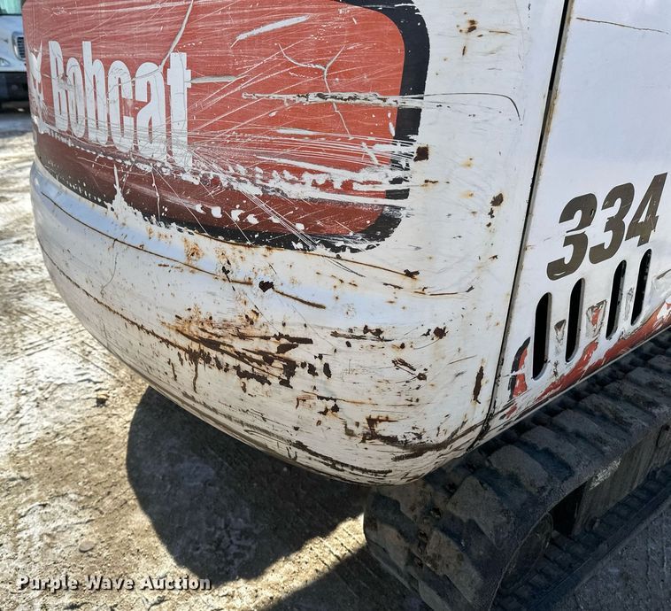 image for item DV0579 2004 Bobcat 334 G mini excavator