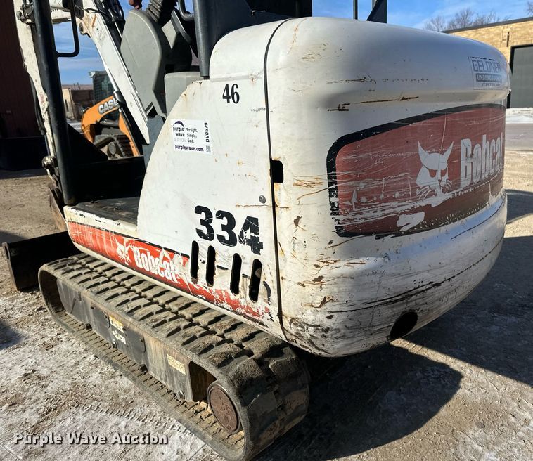 image for item DV0579 2004 Bobcat 334 G mini excavator