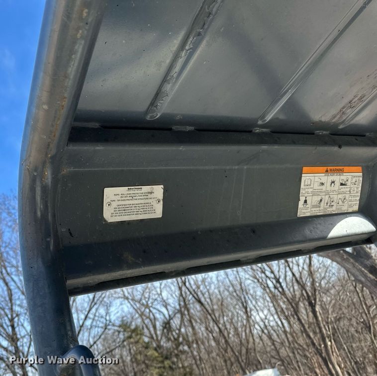 image for item DV0579 2004 Bobcat 334 G mini excavator