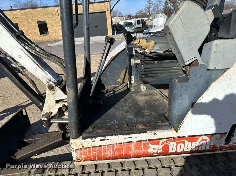 image for item DV0579 2004 Bobcat 334 G mini excavator