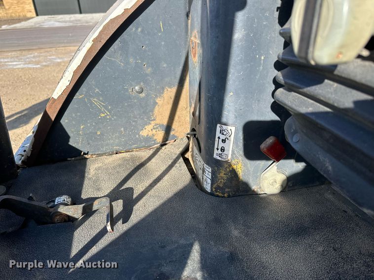 image for item DV0579 2004 Bobcat 334 G mini excavator