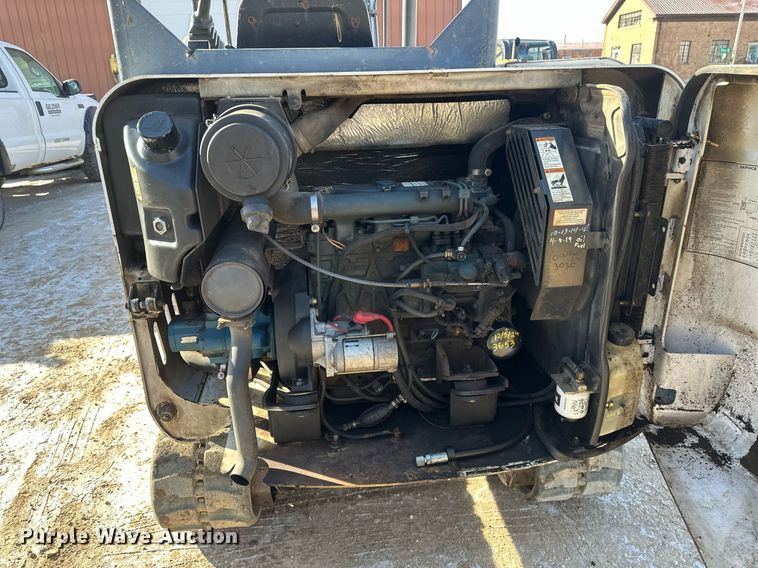 image for item DV0579 2004 Bobcat 334 G mini excavator