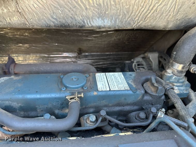 image for item DV0579 2004 Bobcat 334 G mini excavator