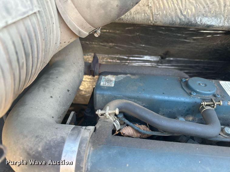 image for item DV0579 2004 Bobcat 334 G mini excavator