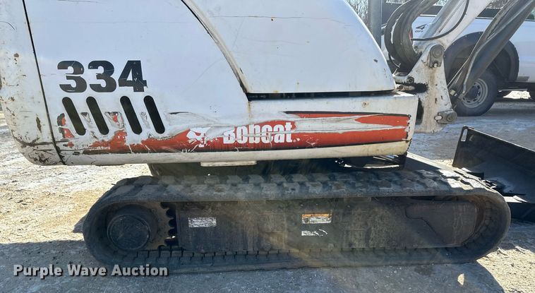 image for item DV0579 2004 Bobcat 334 G mini excavator