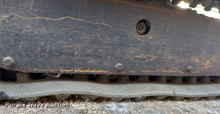 image for item DV0580 1992 John Deere 15 mini excavator