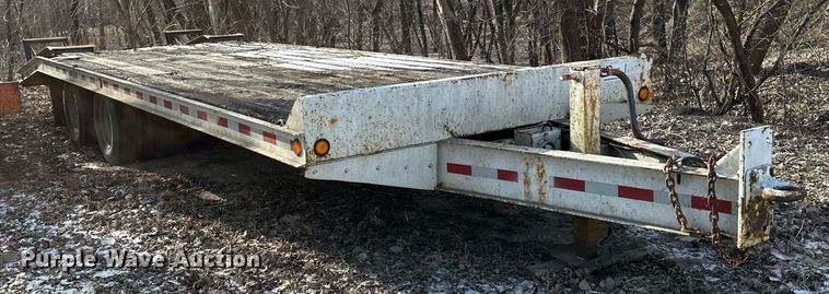 image for item DV0582 1993 Redi Haul equipment trailer