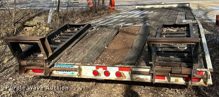 image for item DV0582 1993 Redi Haul equipment trailer