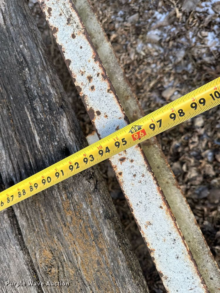 image for item DV0582 1993 Redi Haul equipment trailer