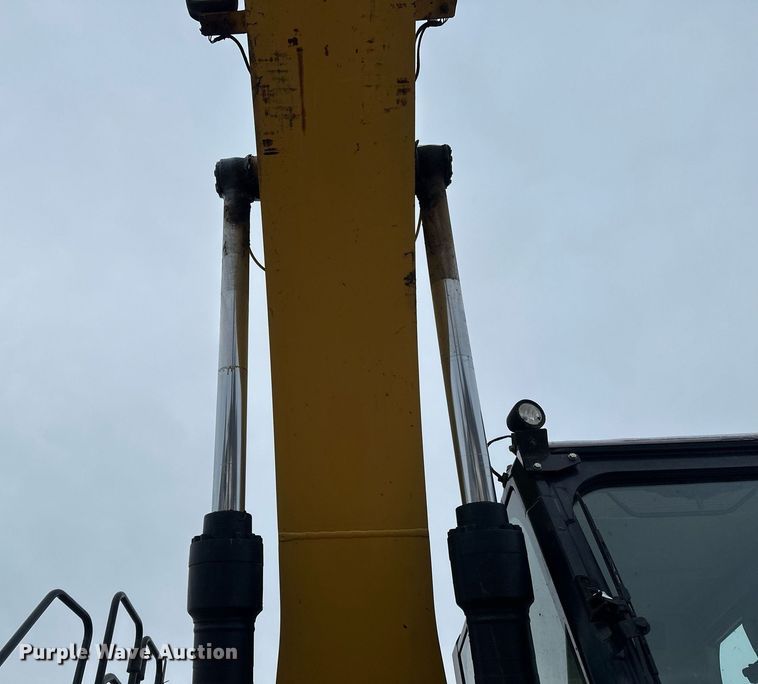 image for item DV0589 2014 Caterpillar 320EL excavator