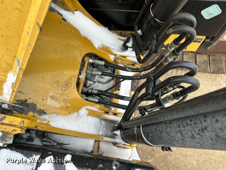 image for item DV0589 2014 Caterpillar 320EL excavator