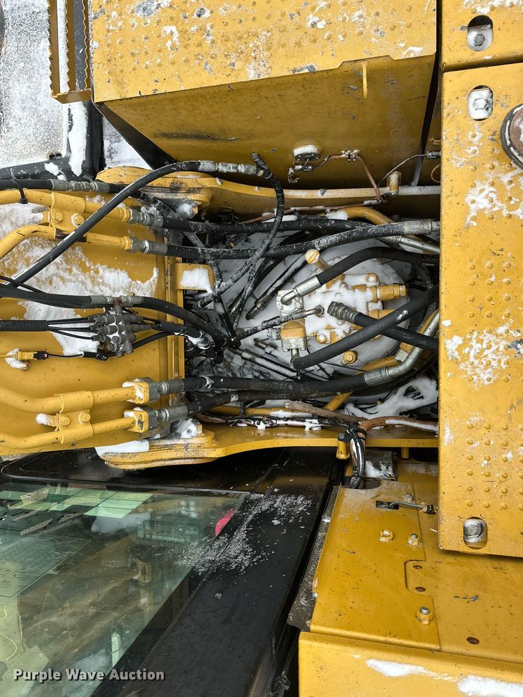 image for item DV0589 2014 Caterpillar 320EL excavator