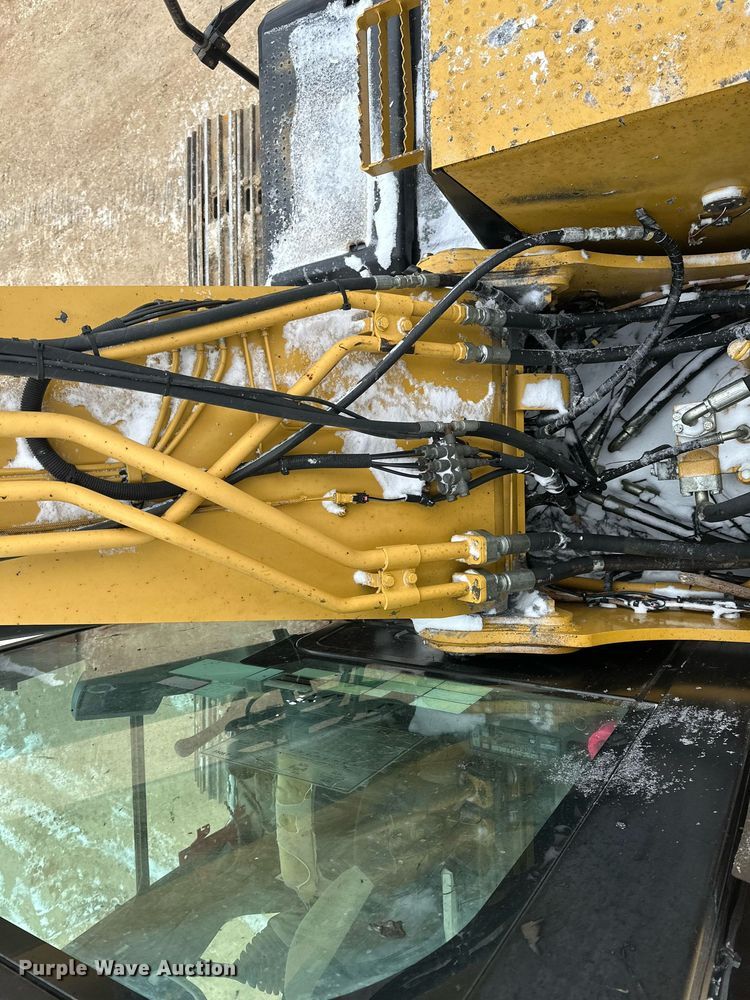 image for item DV0589 2014 Caterpillar 320EL excavator