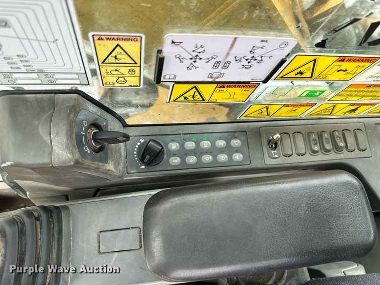 image for item DV0589 2014 Caterpillar 320EL excavator