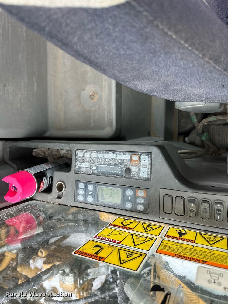 image for item DV0589 2014 Caterpillar 320EL excavator