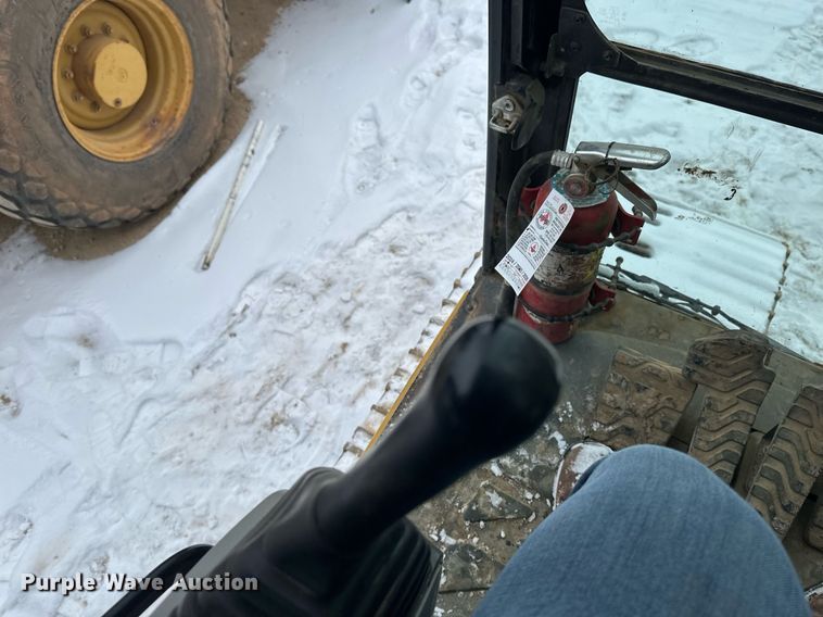 image for item DV0589 2014 Caterpillar 320EL excavator