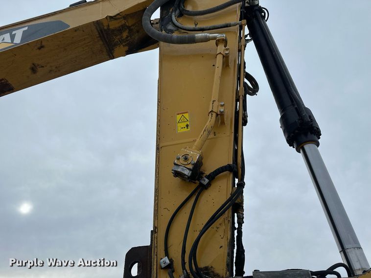 image for item DV0590 2014 Caterpillar 320EL excavator