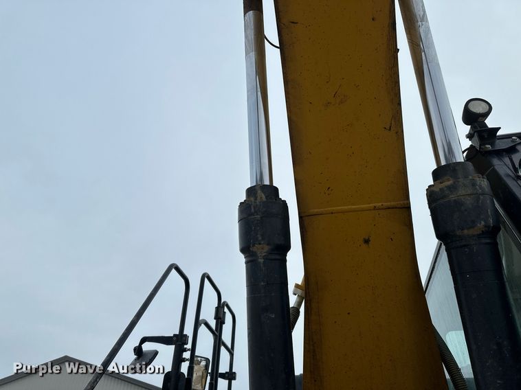 image for item DV0590 2014 Caterpillar 320EL excavator