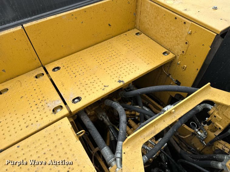 image for item DV0590 2014 Caterpillar 320EL excavator